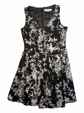 Mac + Jac Women's Sleeveless Fit and Flare Floral Dress Black and White